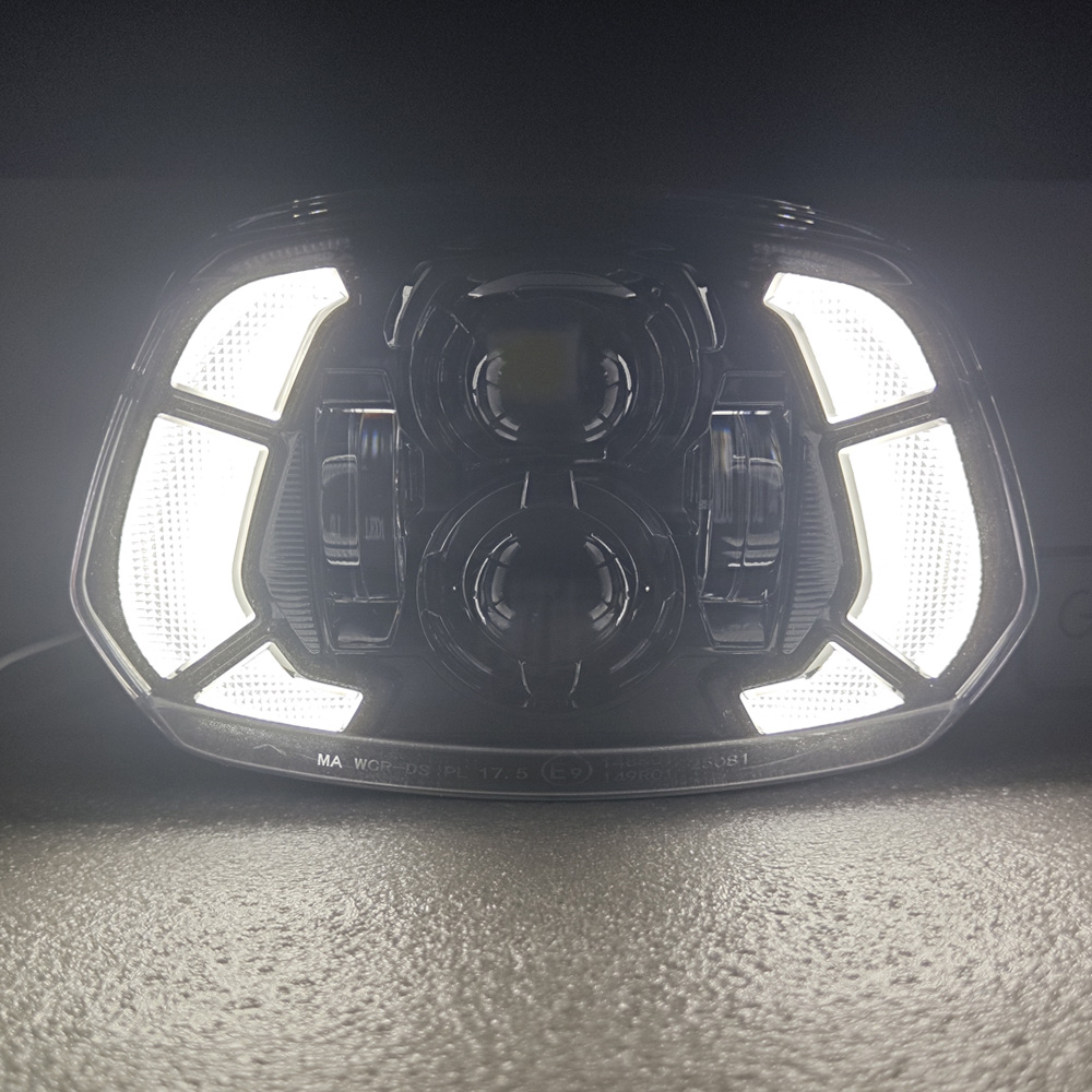Farol LED com DRL para Vespa S - Model Kit Vespa avaliação e preço